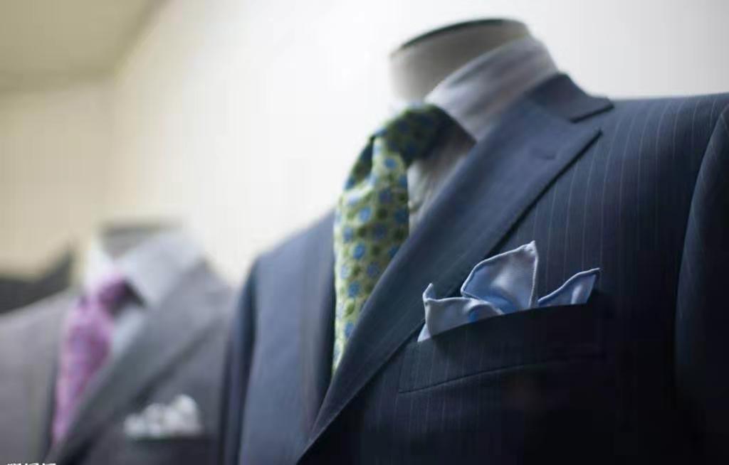 西服分哪幾種？西服分幾類(lèi)